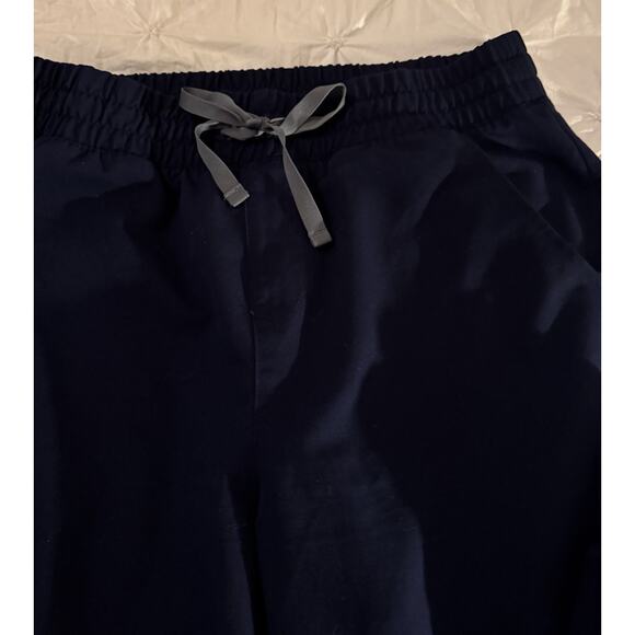 Figs Women’s Technical Collection Scrub Jogger Pants Navy Size MT - Picture 2 of 7